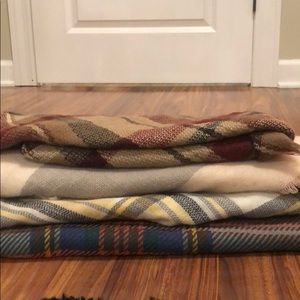 Bundle of 4 Thick Winter Blanket Scarves